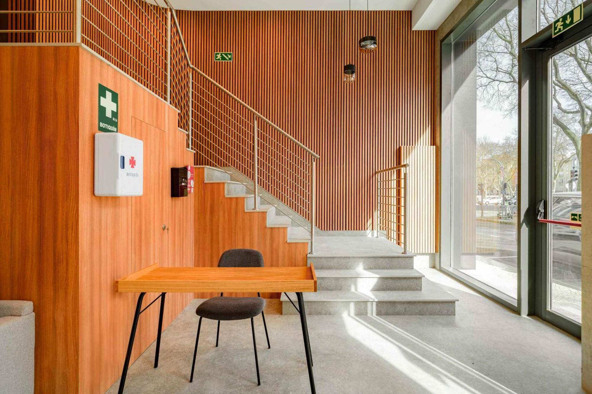 Limehome Defensores De Chaves Appartement Lissabon