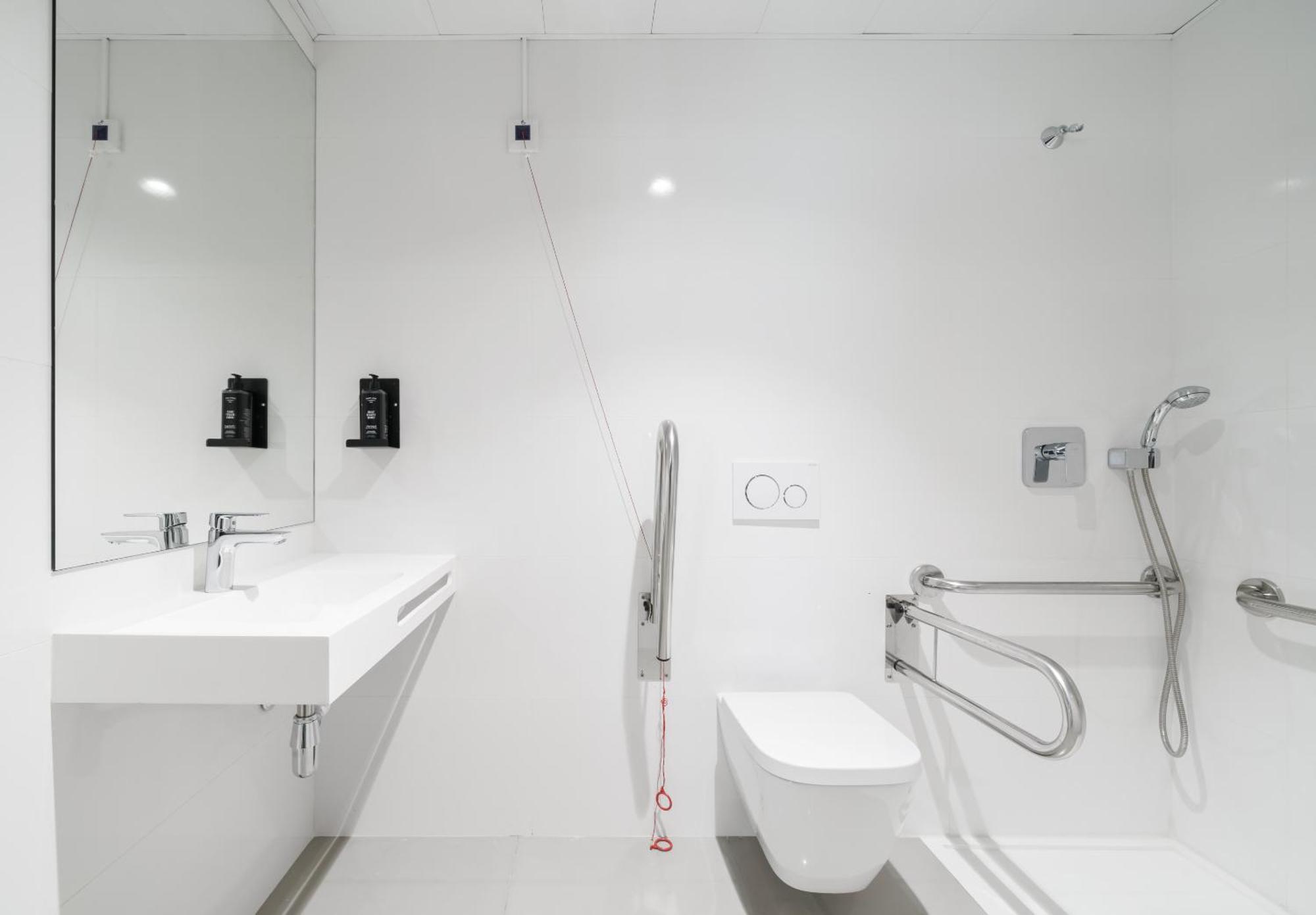 Appartement Limehome Defensores De Chaves Lissabon