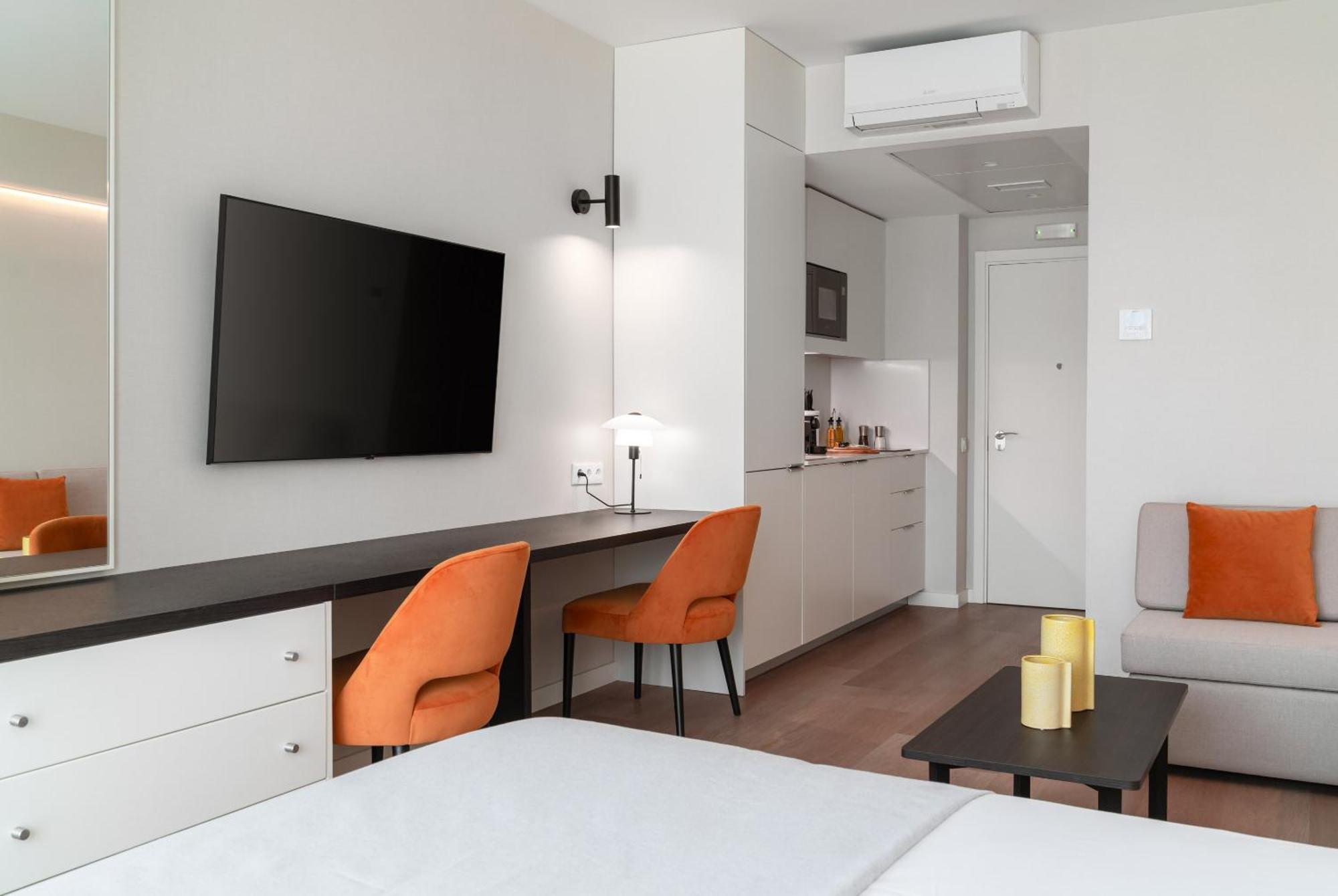 Appartement Limehome Defensores De Chaves Lissabon
